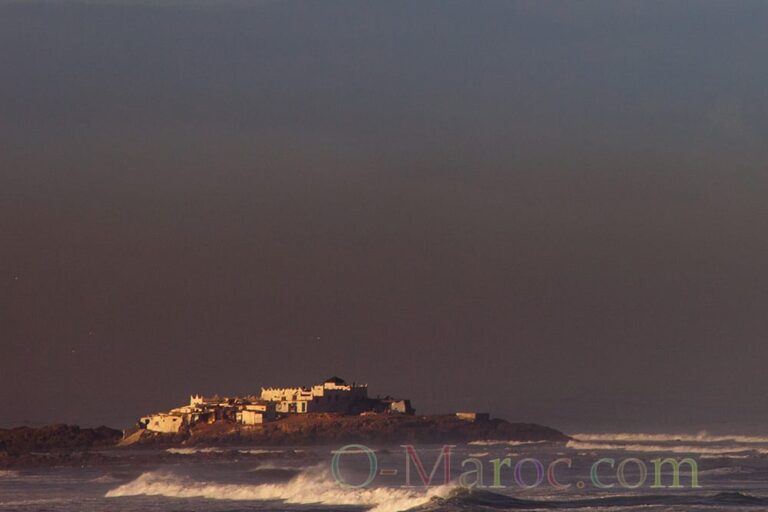 Mausolee Sidi Abderrahmane au soleil couchant