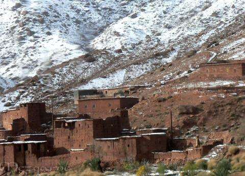 Village berbère sous la neige