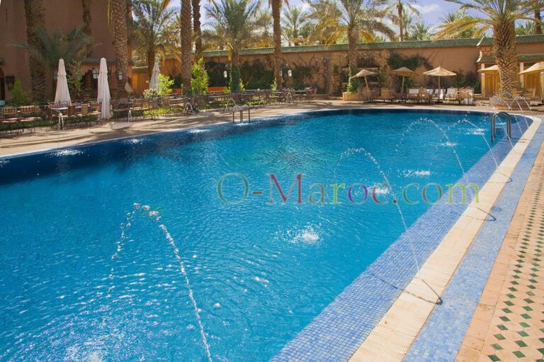 La piscine du Palais Asmaa, à Zagora