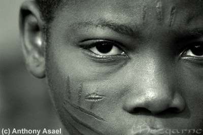 Scarifications par Anthony Asael