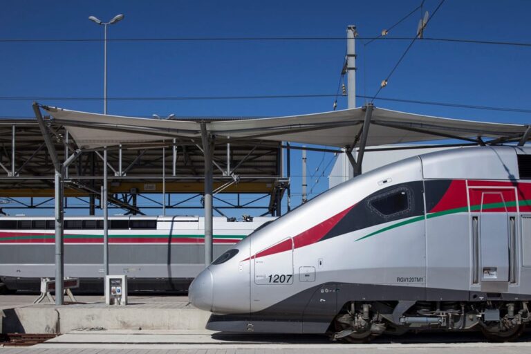 Rames du TGV marocain en gare