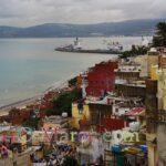 La vieille medina de Tanger au dessus de la mer