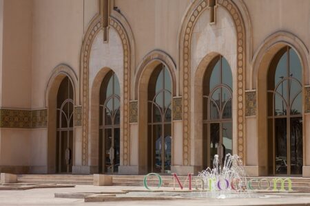 L'entrée de l'Académie des Arts Traditionnels, derrière la mosquée Hassan II
