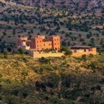 Kasbah atlas de loin