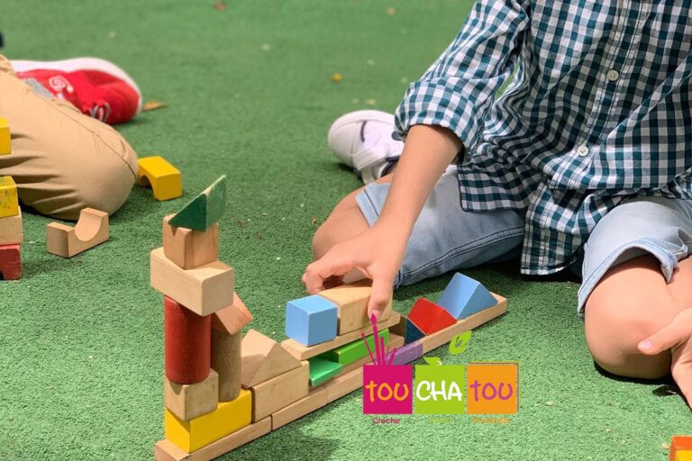 Apprendre en construisant avec des formes