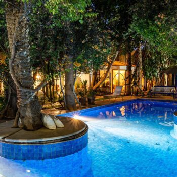 Piscine la nuit