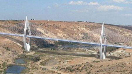 Image présentant le futur pont à hauban du Bouregreg