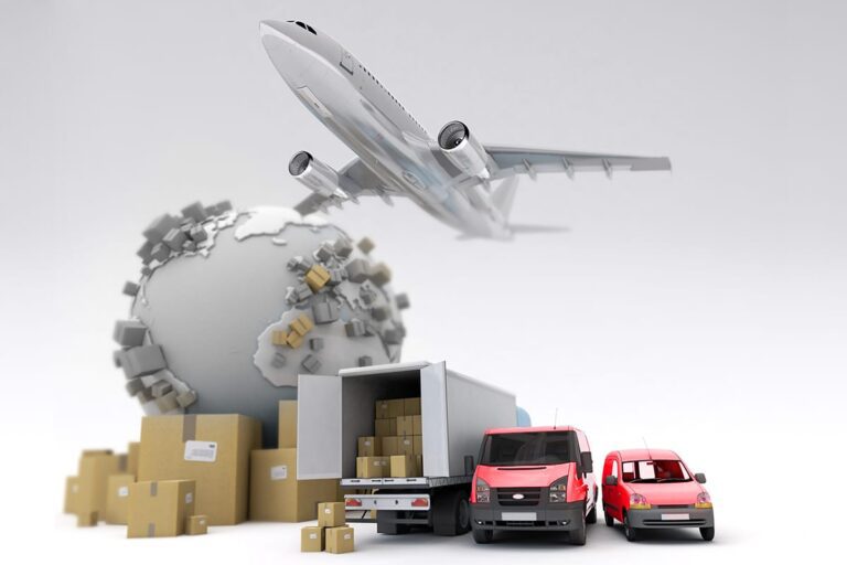 Véhicules, avion,colis et globe mondial