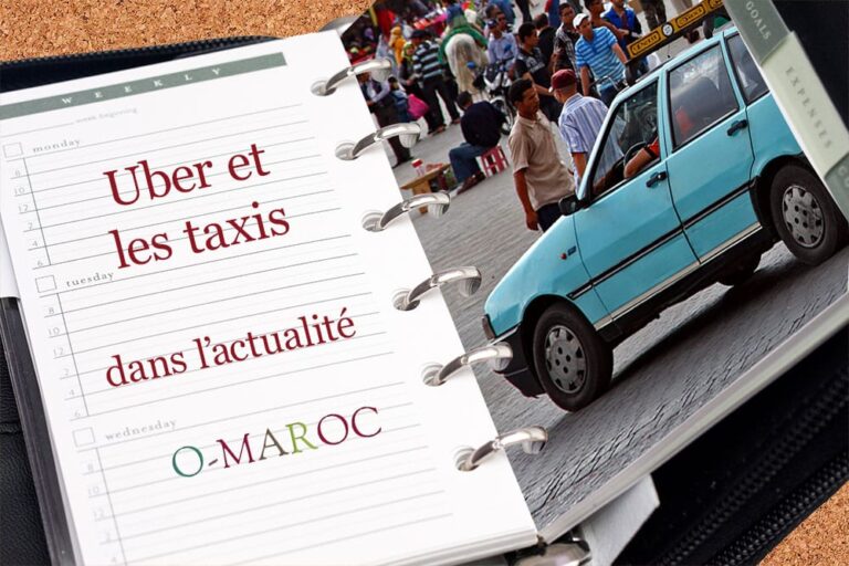 carnet de notes avec une photo de taxi